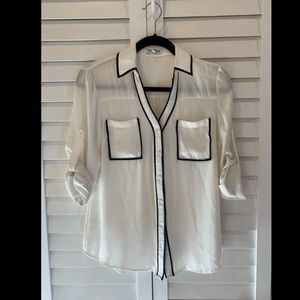 Express | Black & White Button Blouse Sz. Small